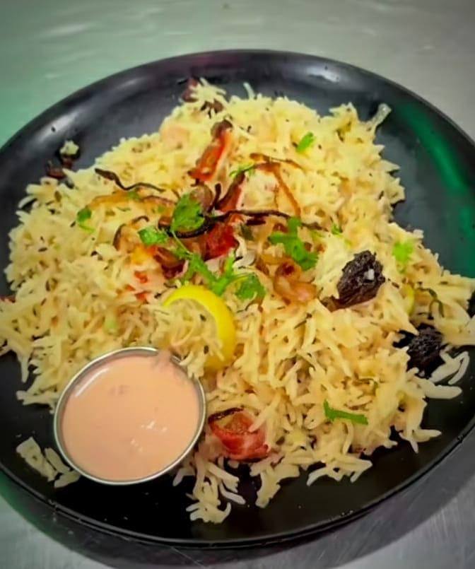 Flavour so good you’ll try to eat with your eyes.